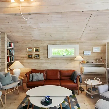 Nikolce - 250m From The Sea By Interhome Feriehus Rønne