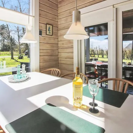 Nikolce - 250m From The Sea By Interhome